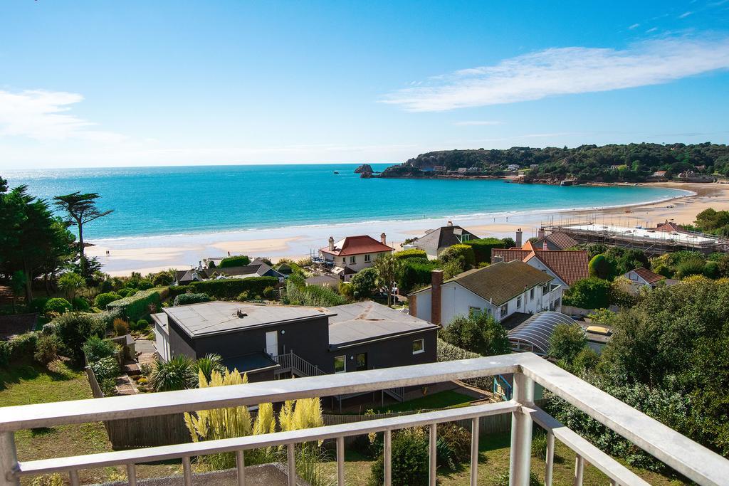 Biarritz Hotel Saint Brélade Esterno foto
